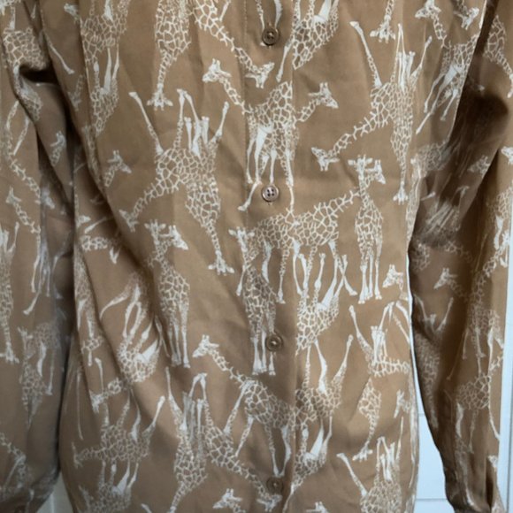 Banana Republic Tan Boyfriend Popover Top Giraffe - Picture 8 of 12